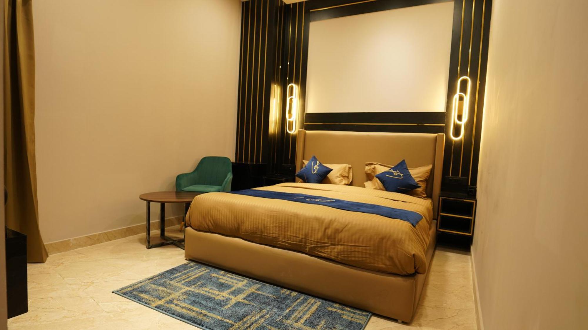 Aquila Grand Suites - Noida Sector 136 Ngoại thất bức ảnh